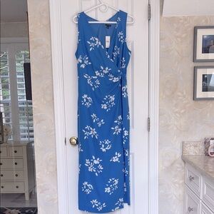 Ann Taylor Linen Blue Floral Sleeveless Faux Wrap Dress. NWT